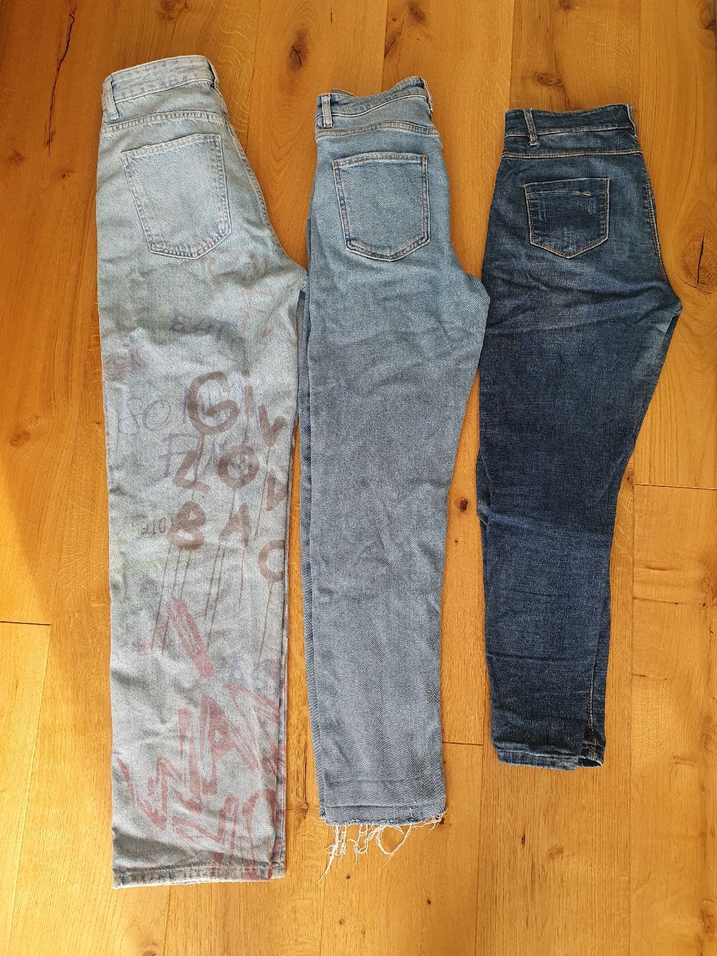 Jeans: 3er Jeanspaket – Usato da Pfäffikon ZH venduto da paexis