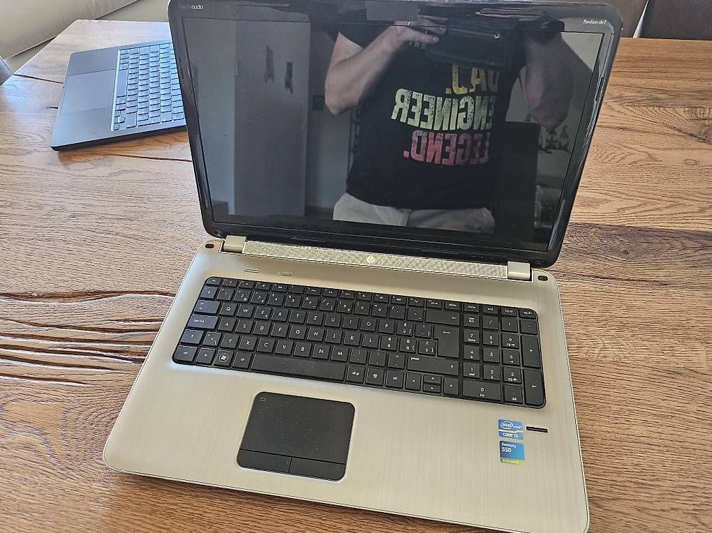 Notebook: HP Silver Notebook, gebraucht und ohne Disk – Usato da Urtenen-Schönbühl venduto da tuxmi