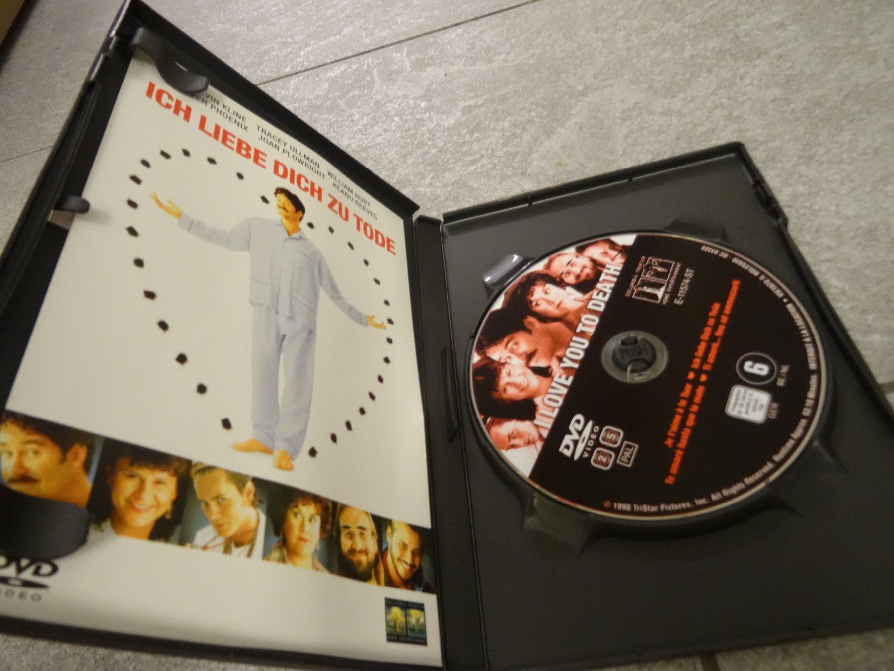 Alle DVDs: DVD Ich liebe dich zu Tode – Gebraucht aus Olten von Disc-Verkauf 1