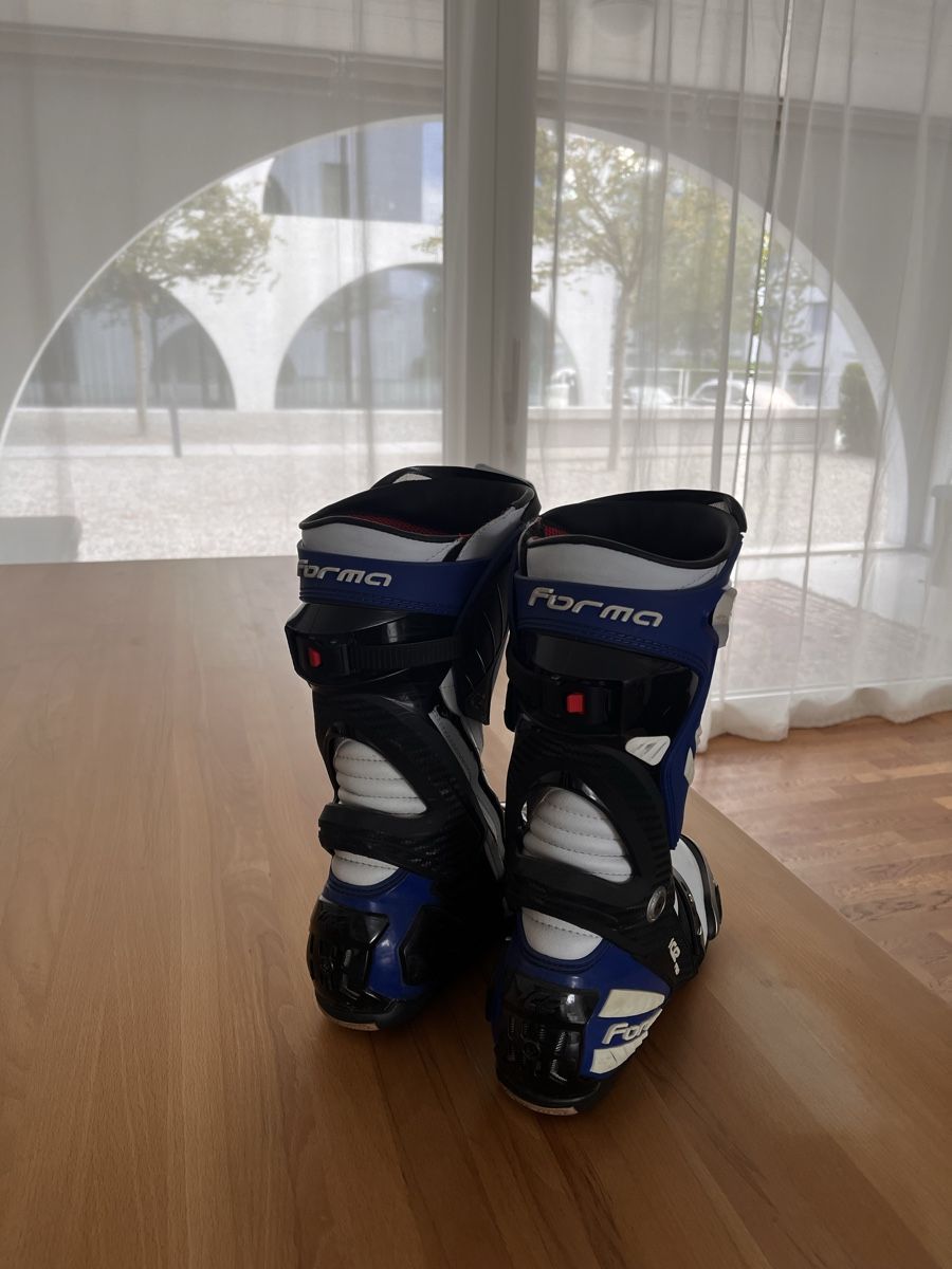 Lotti di vestiti: Motorradcombi (2 Teiler)  – Usato da Landquart venduto da ste_r9jt 7