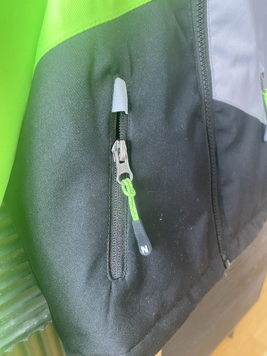 C&A Jacken & Mäntel: Jacket size 98 – Gebraucht aus Blonay von art_7f87 5