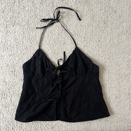 Zara neck-holder Top in schwarz mit Schleifen