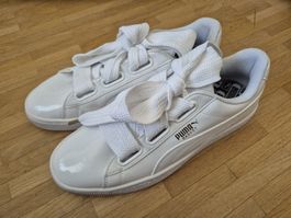 Baskets blanches Puma avec lacets en satin