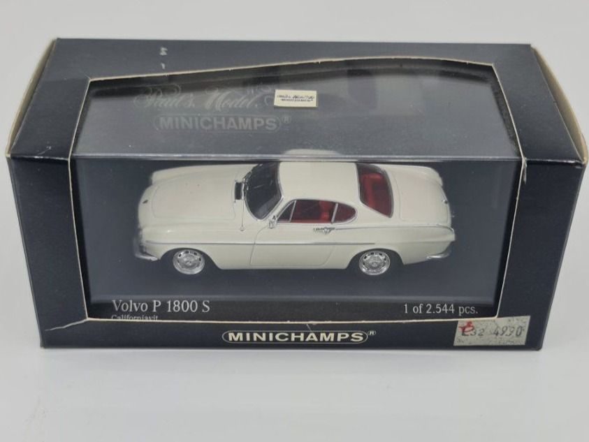 Miniature Volvo P1800 E Coupé Beige 1969 Minichamps 1/43 Boîte D'origine Collection