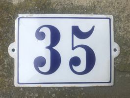 Hausnummer 35 emailliert