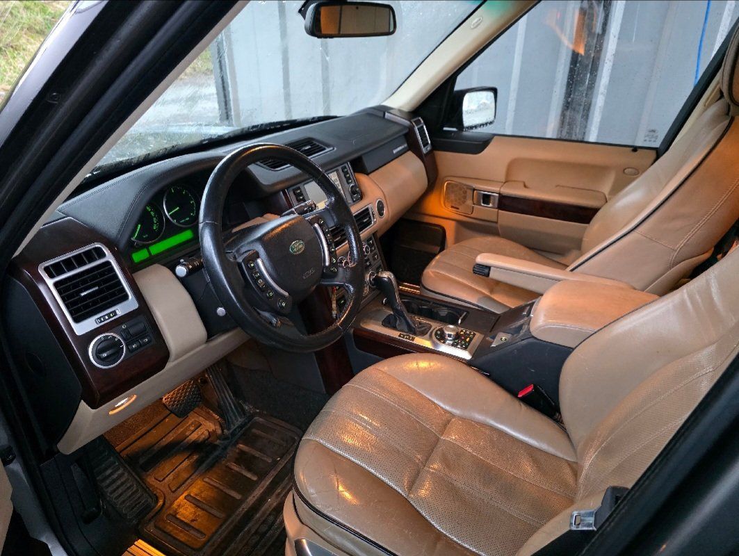 Land Rover Automobili: LAND ROVER Range Rover 3.6 d Vogue Automatic – Usato da Effretikon venduto da Nex02 3