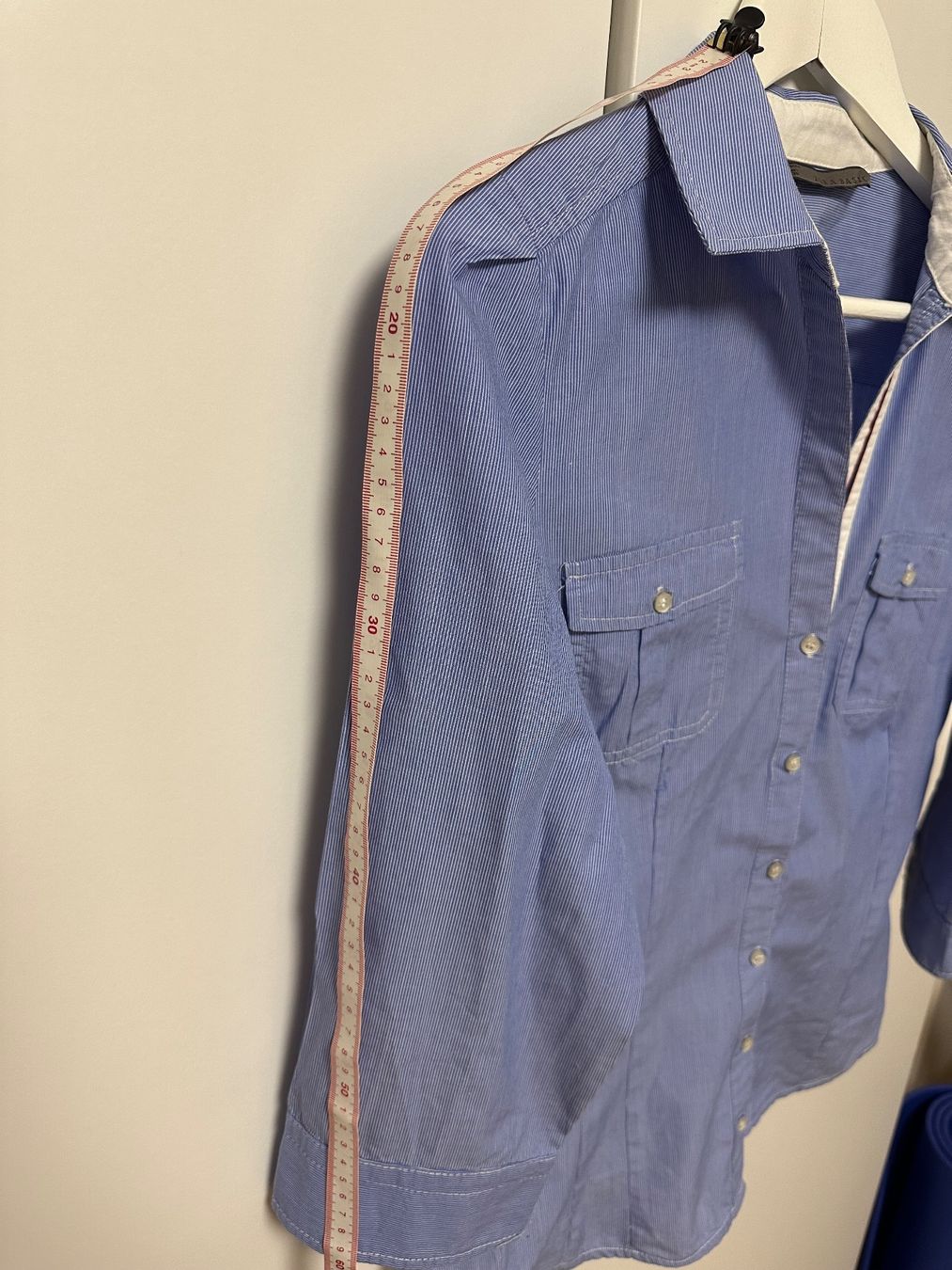 Zara Camicette: Blau und rosa Zara Basic bluse – Usato da Zürich venduto da kuszi 1