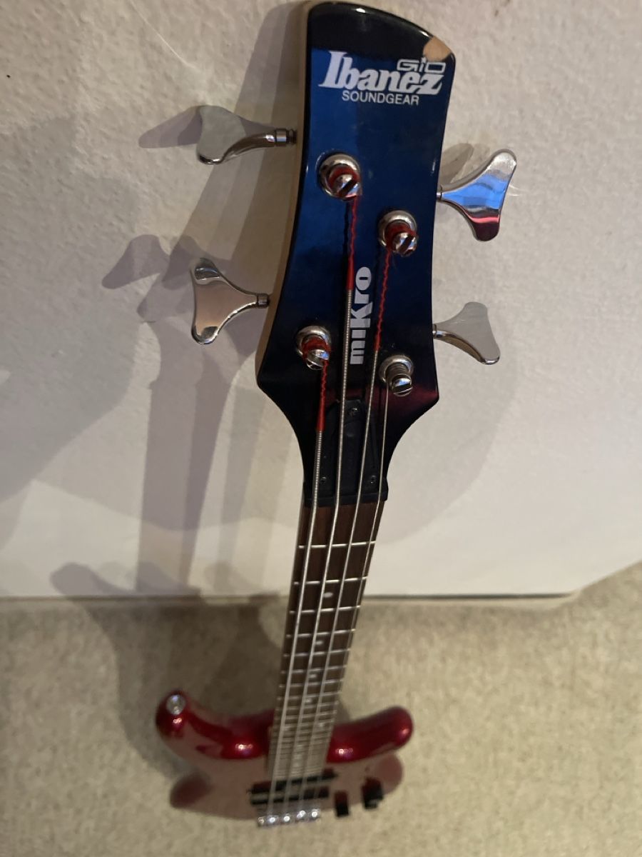 Ibanez Strumenti musicali: Ibanez Einsteiger Micro E-bass Noch guter Zustand – Usato da Zollikerberg venduto da Chita440 2