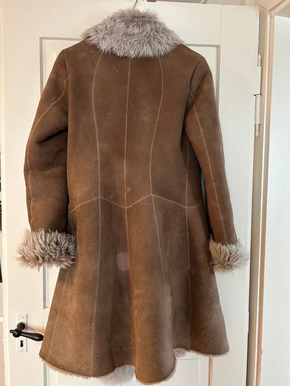 Cappotti: Wunderschöner DOM GOOR Shearling coat – Usato da Wald ZH venduto da xsternli 2