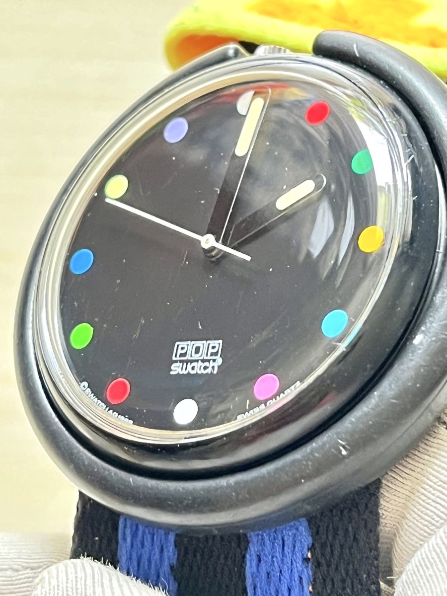 Swatch Orologi: Swatch POP Uhr schwarz bunte Punkte  – Usato da Grenchen venduto da chththl 3