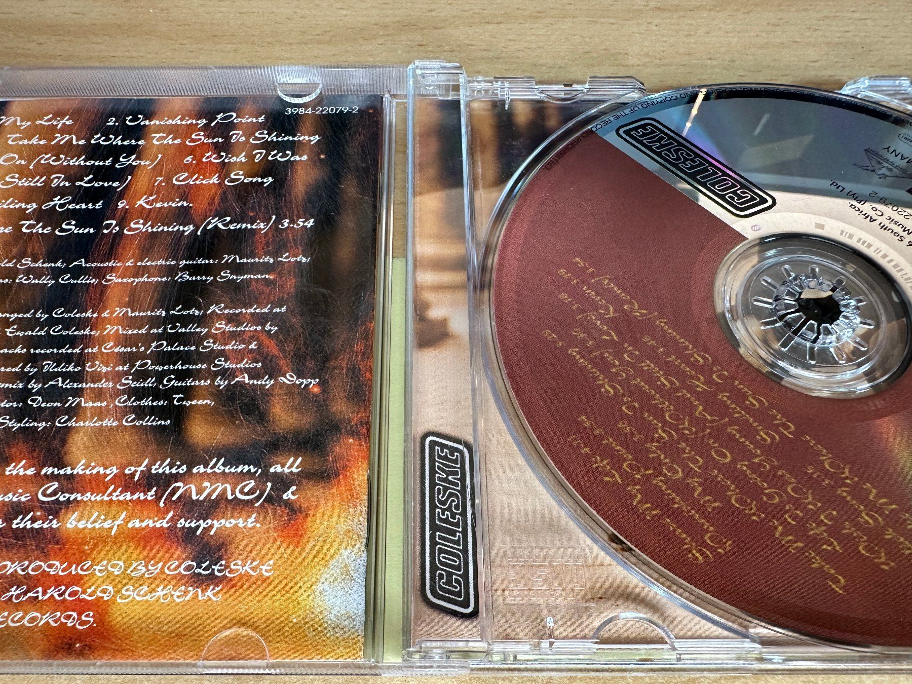 CD: R6  Coleske - Coleske – Usato da Rikon im Tösstal venduto da Alpenmutz 2