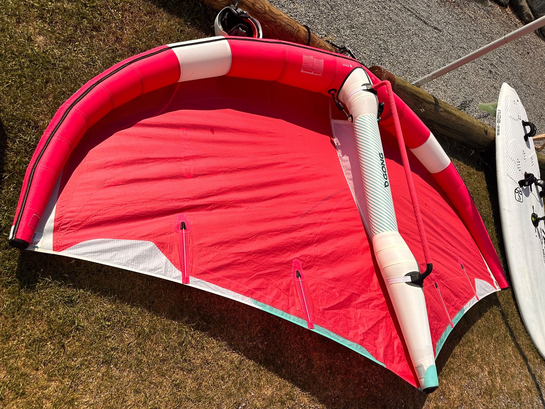 Gong Surf: Wing Neutra Boom Gong 4m – Usato da Zug venduto da ana_9p7m 1