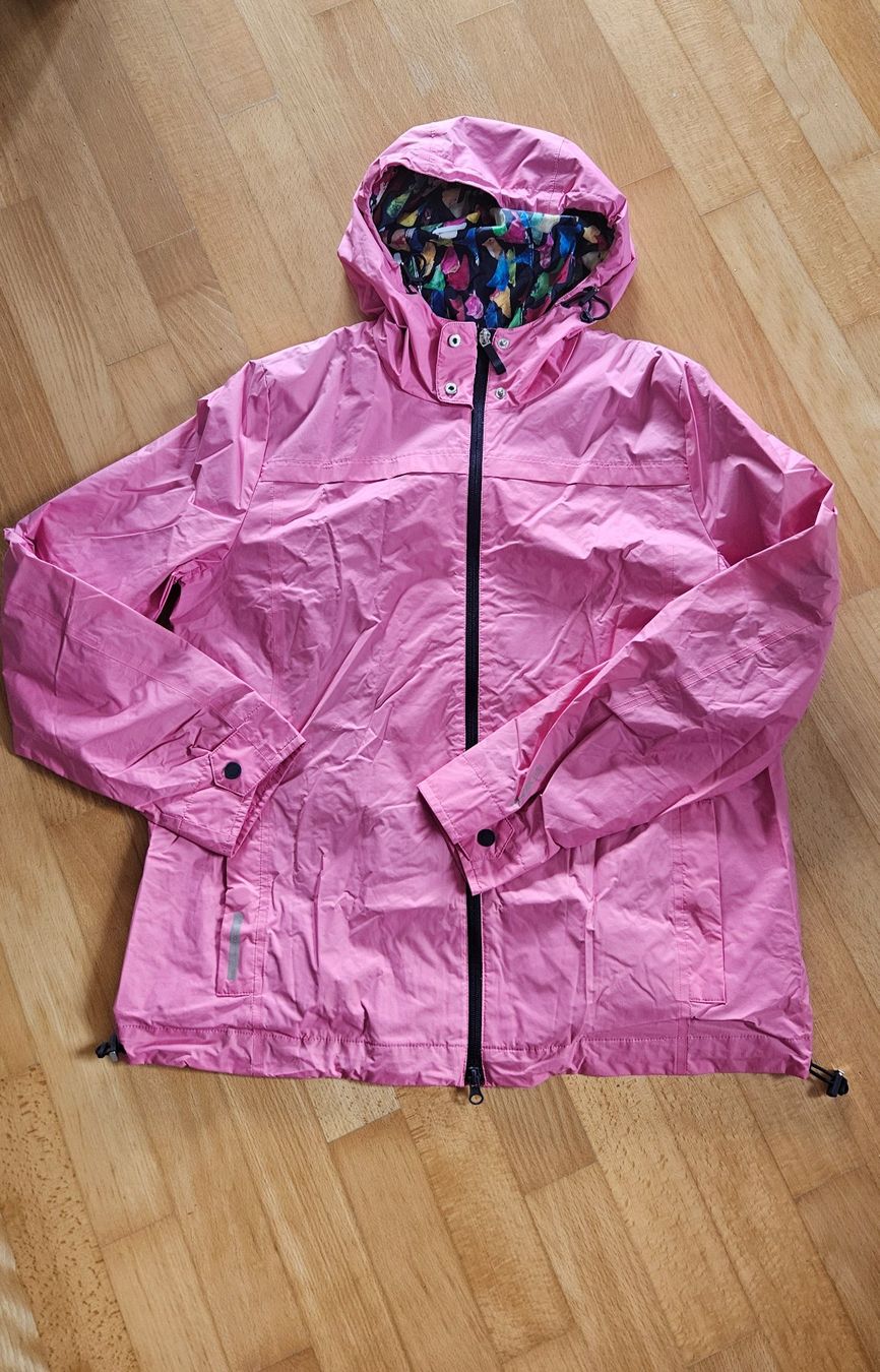 Geox Giacche: Wanderjacke / Regenjacke – Usato da Effretikon venduto da lmmmlmmm16
