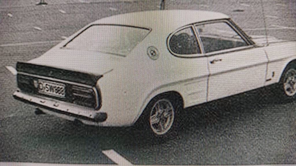 Tutti pezzi di ricambio auto: Heckspoiler Ford Capri 1 – Usato da Wald AR venduto da roland40_4