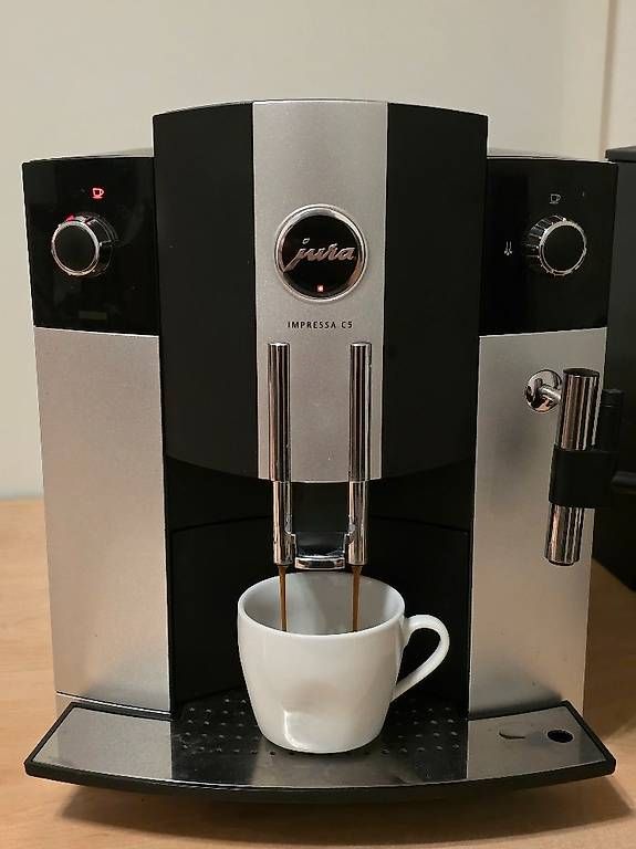 Jura Macchine per caffè & Macchine per espresso: Jura C5 – Usato da Zürich venduto da mimi_zh 3