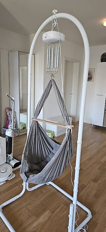 Wippen & Schaukeln: Federwiege swing2sleep mit Motor – Gebraucht aus Basel von Bienli03 1