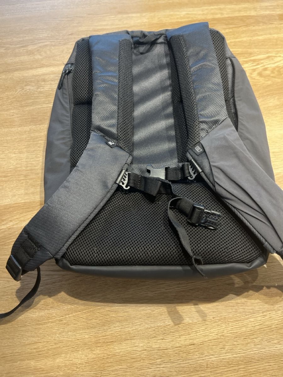 Decathlon Zaini: Schulrucksack Quechua – Usato da Tägerwilen venduto da Buesifrank 4