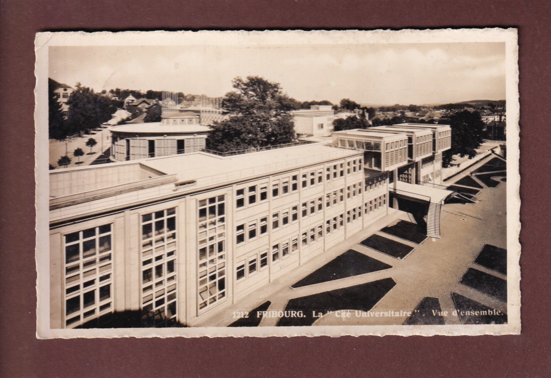 Cartoline postali: FRIBOURG - La Cité universitaire - 1947 – Usato da Pully venduto da nicecards-shop