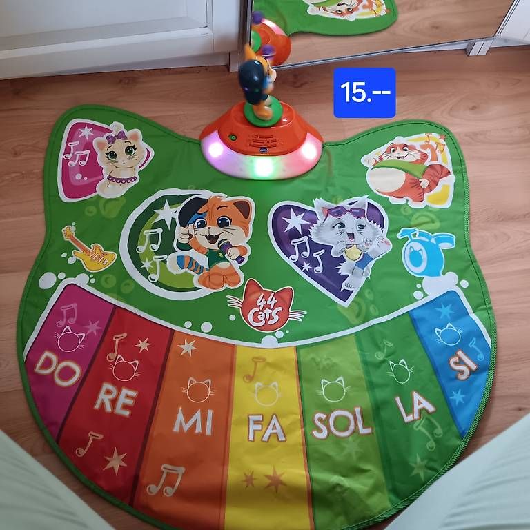 Spielmatte: CHICCO Musik Activity Teppich mit Licht – Gebraucht aus Staufen von mar_wf6r