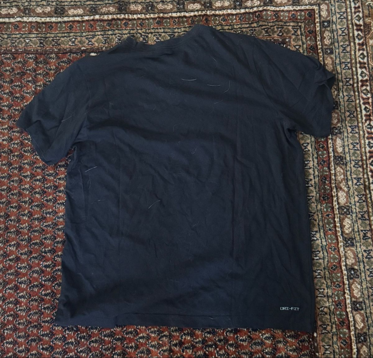 T-shirt: Jordans tshirt – Nuovo (secondo la descrizione) da Rapperswil SG venduto da riy_f85n 1
