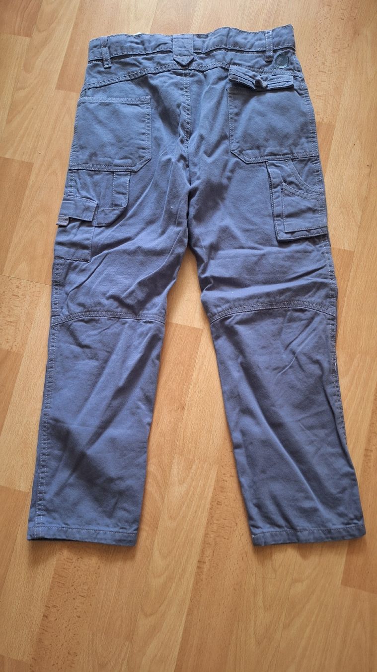 Pantaloni: Pantalon cargo enfant, Taille 122/128 neuf – Nuovo e nell'imballaggio originale da Neuchâtel venduto da Kebah 2