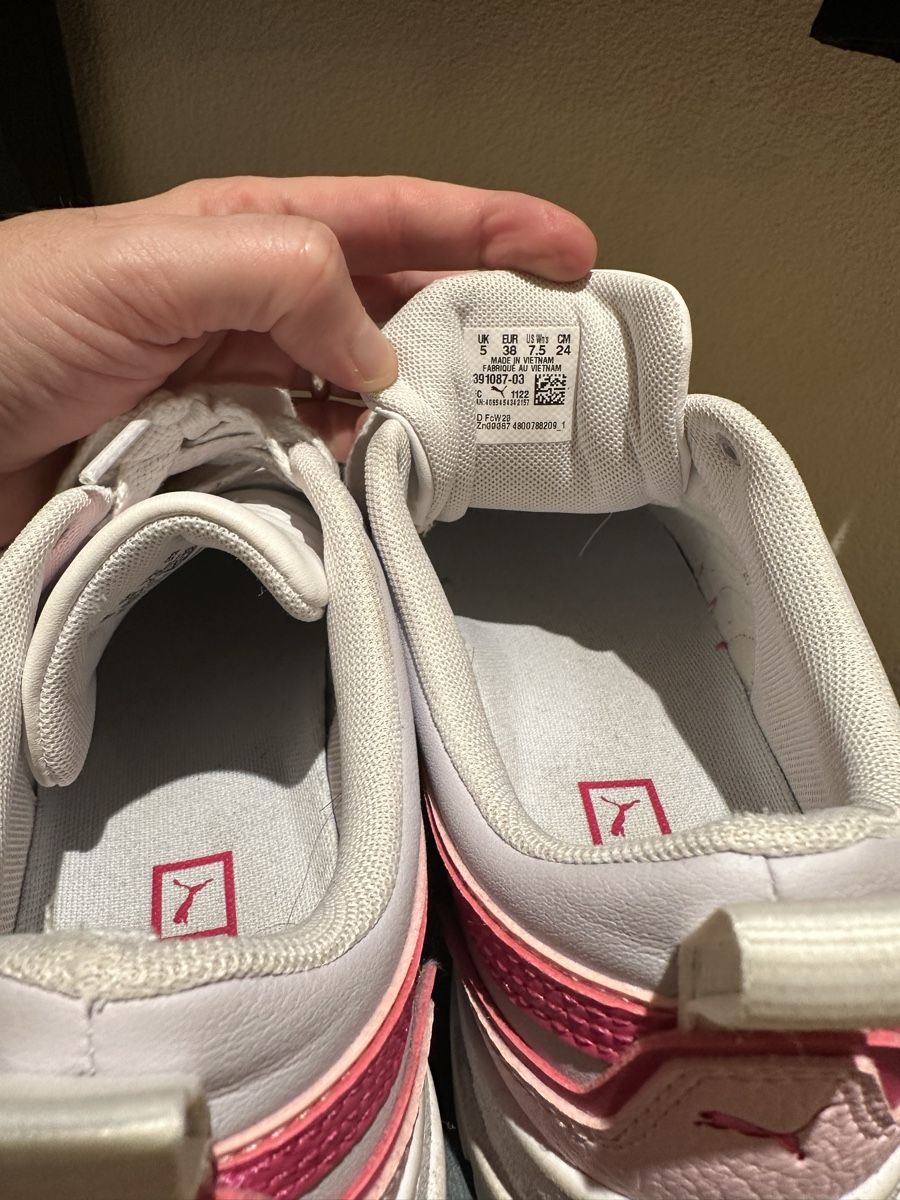 Puma Scarpe da donna: Weisse Puma Sneaker Gr. 38 – Usato da Dietikon venduto da Zebrino_10 2