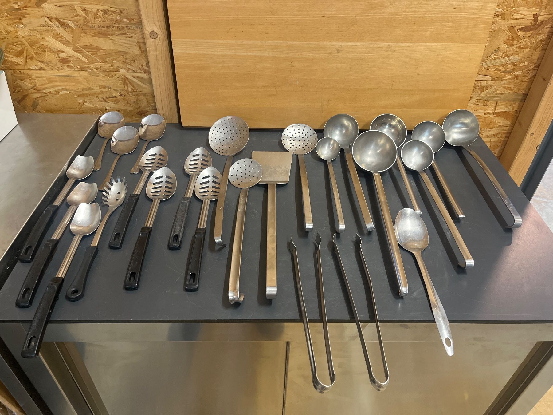 Elettrodomestici da cucina: Lot Schöpfbesteck 25 Teilig – Usato da Dittingen venduto da Cervolino77