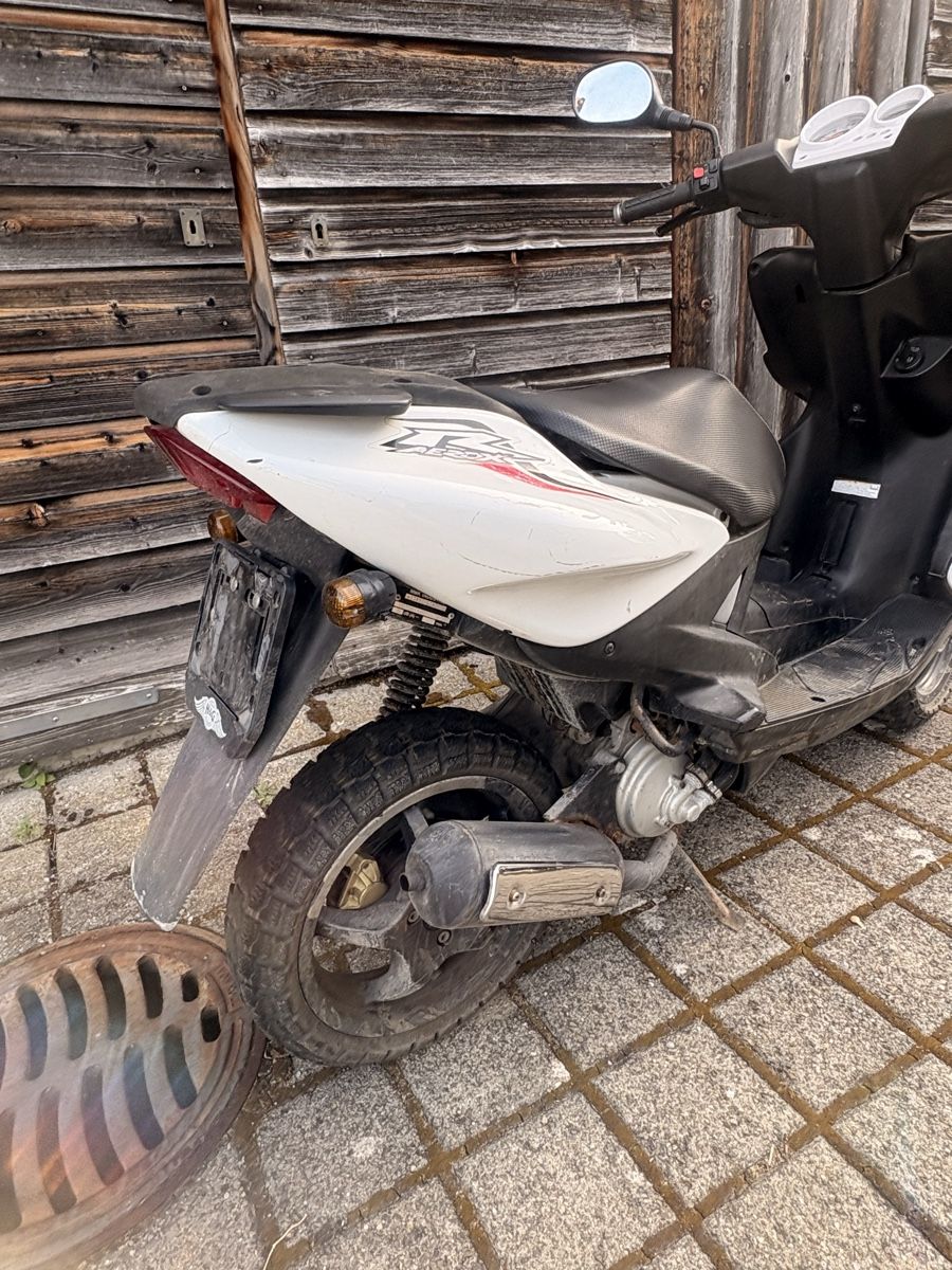 Yamaha Scooter: Yamaha Aerox Yq 50 – Usato da Appenzell venduto da Hansdampf65 2