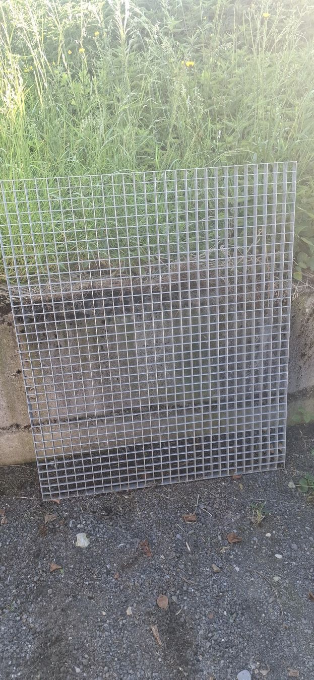 Griglie e Inferriate: Gitterrost 120 x 100 x 3 cm – Usato da Reichenbach i. K. venduto da Wskorpion 1