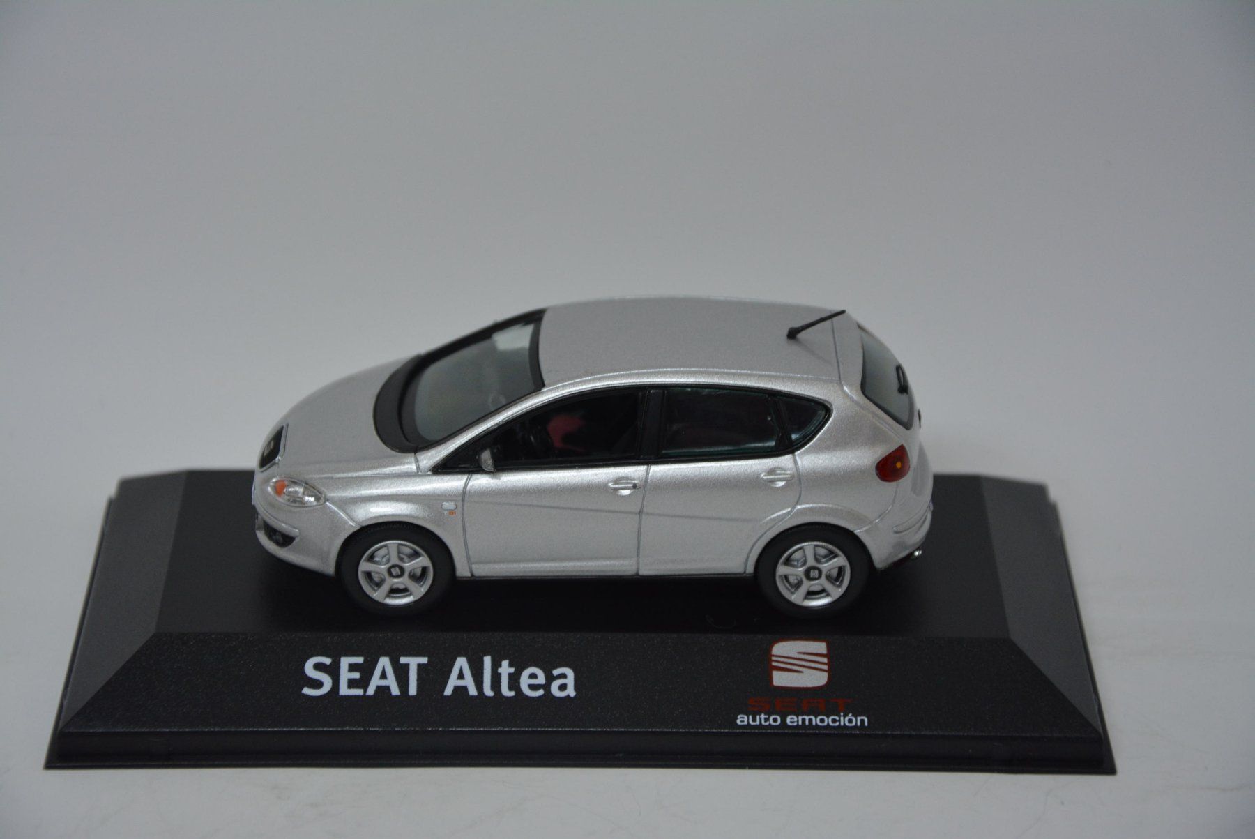 Seat Modellini d'auto: Seat Altea 2005 , 1:43 – Nuovo e nell'imballaggio originale da Goldach venduto da Feivel9 1