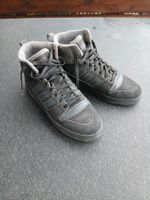Adidas High-Top Sneaker schwarz gefüttert