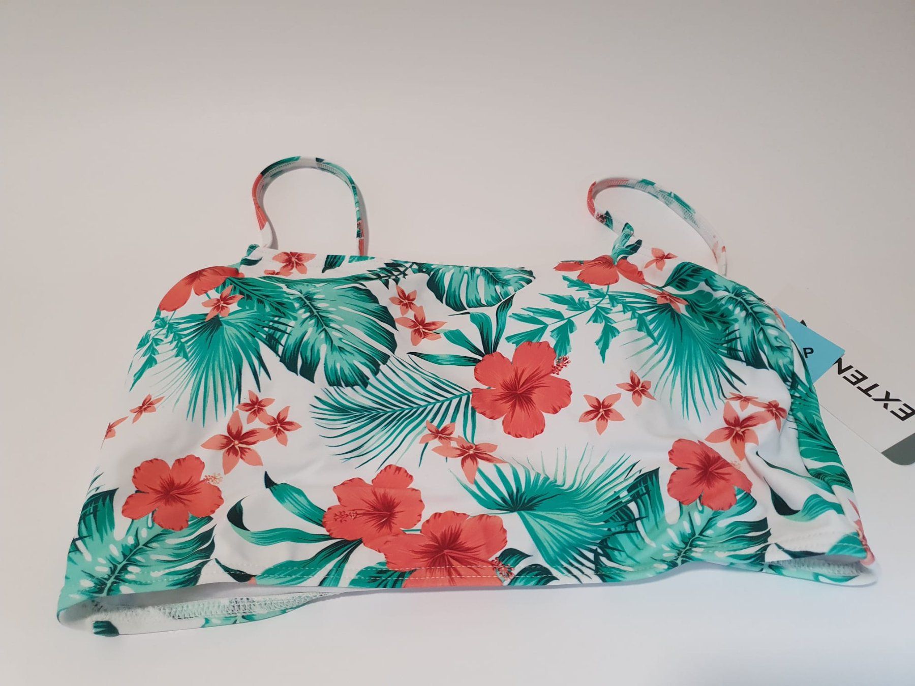 Badekleider & Bikinis: Damenbikinioberteil Extend Größe 36 – Neu und originalverpackt aus Genève von Pandinet