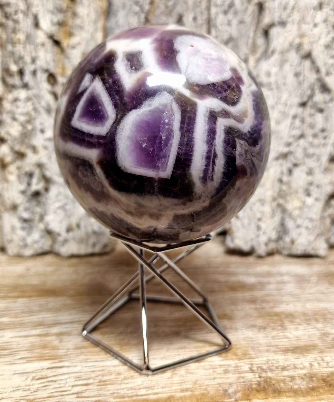 Minerali & Pietre curative: Chevron Amethyst Kugel 73mm 536g – Nuovo (secondo la descrizione) da Matzingen venduto da Shay_Crystalz 1