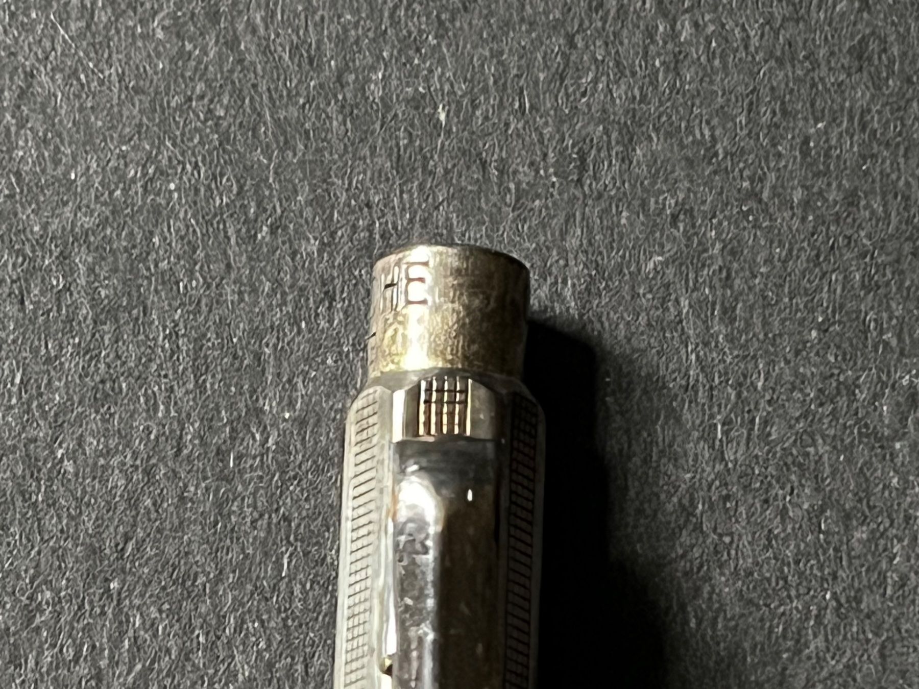 Caran D'Ache Matite, matite colorate & gessi: Caran d’Ache Ecridor Minenhalter "Gitter" versilbert – Usato da Zürich venduto da FV.vintage 2