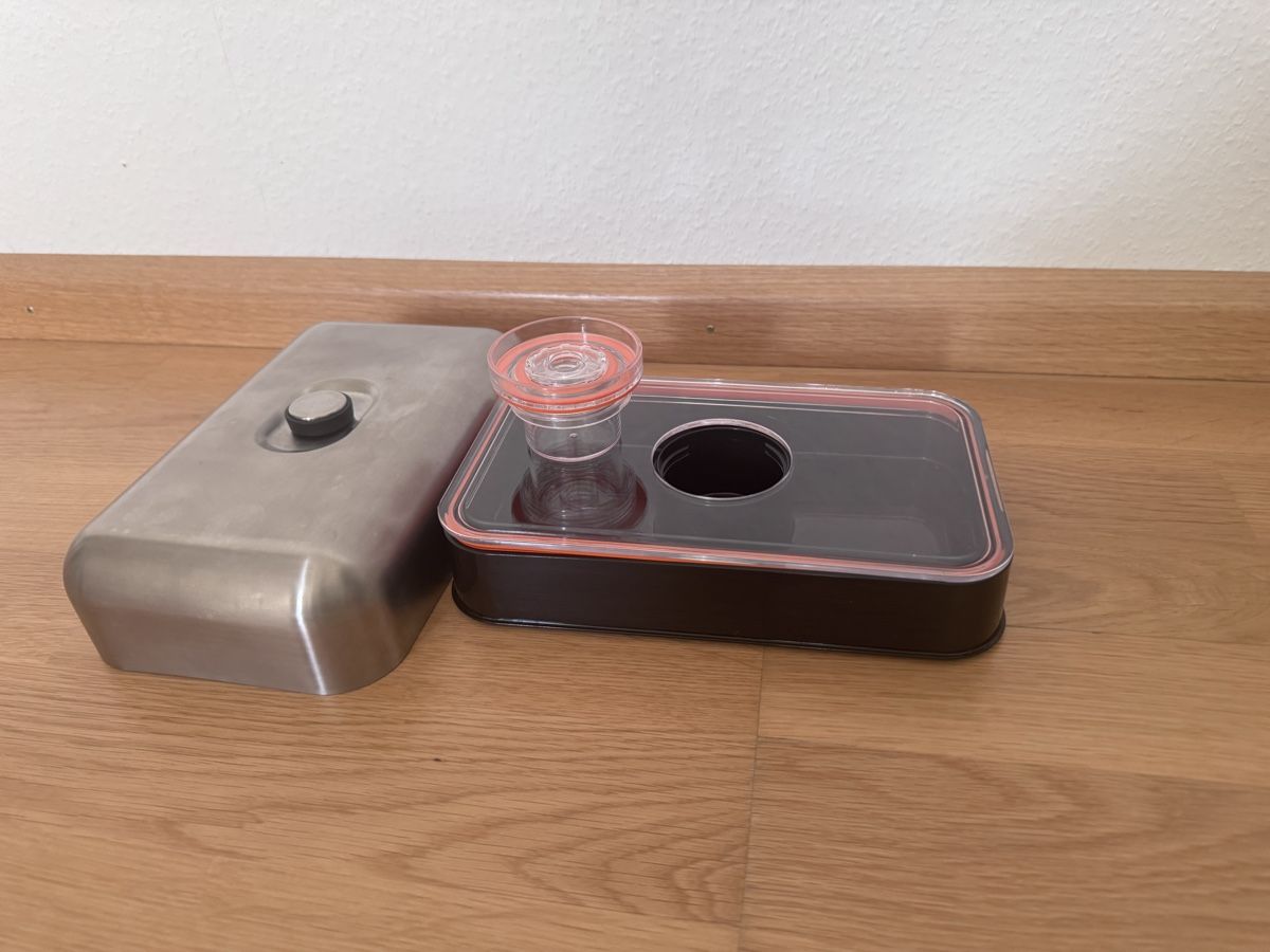 Contenitori edile: 24 bottles lunch box (neuwertig) – Nuovo (secondo la descrizione) da Basel venduto da ana_2wwg 2
