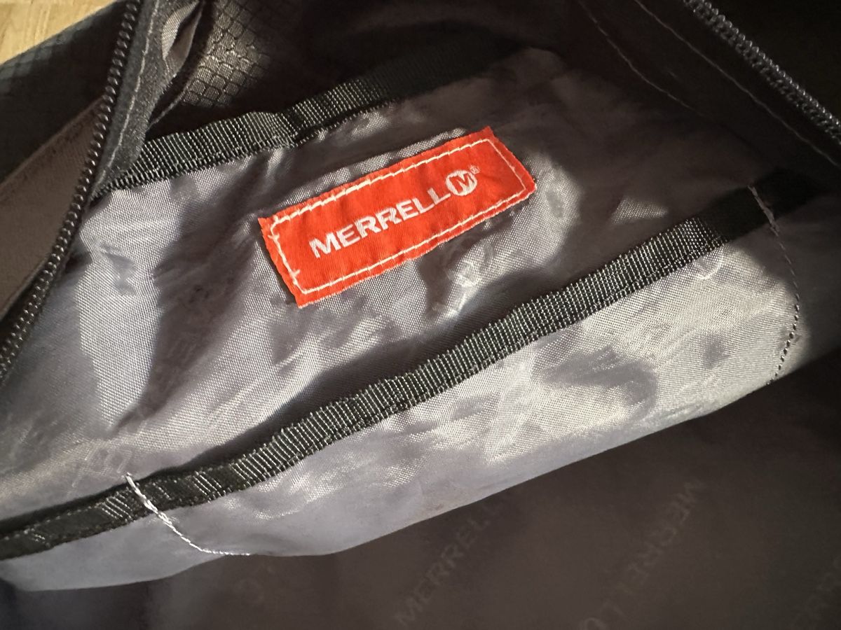 Merrell Taschen: Merrell Reisetasche Sporttasche – Gebraucht aus Dübendorf von jir_75mx 6