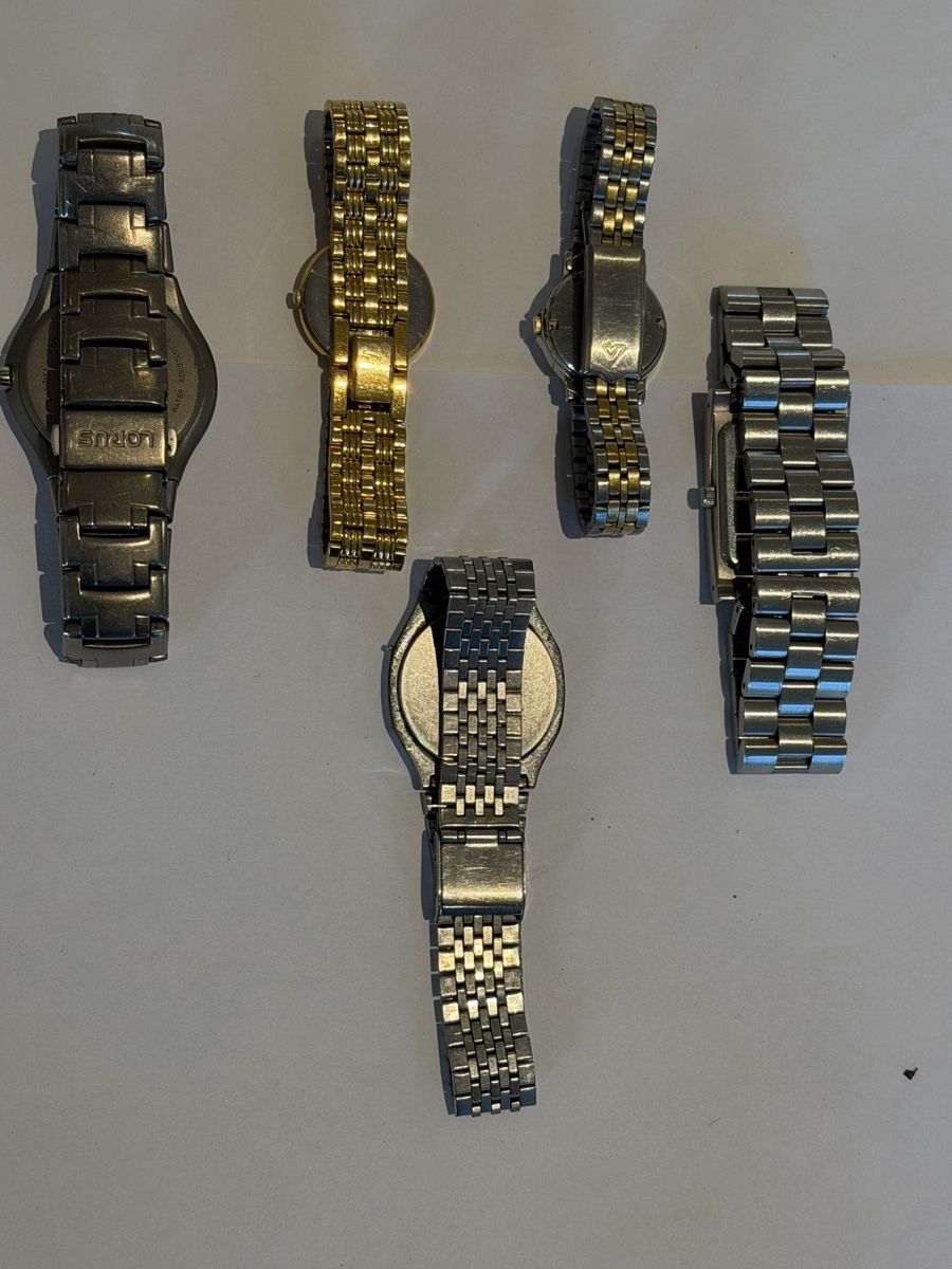 Orologi: 5 Stk Div.Uhren  (61) – Usato da Ballwil venduto da lukyluciano21 3