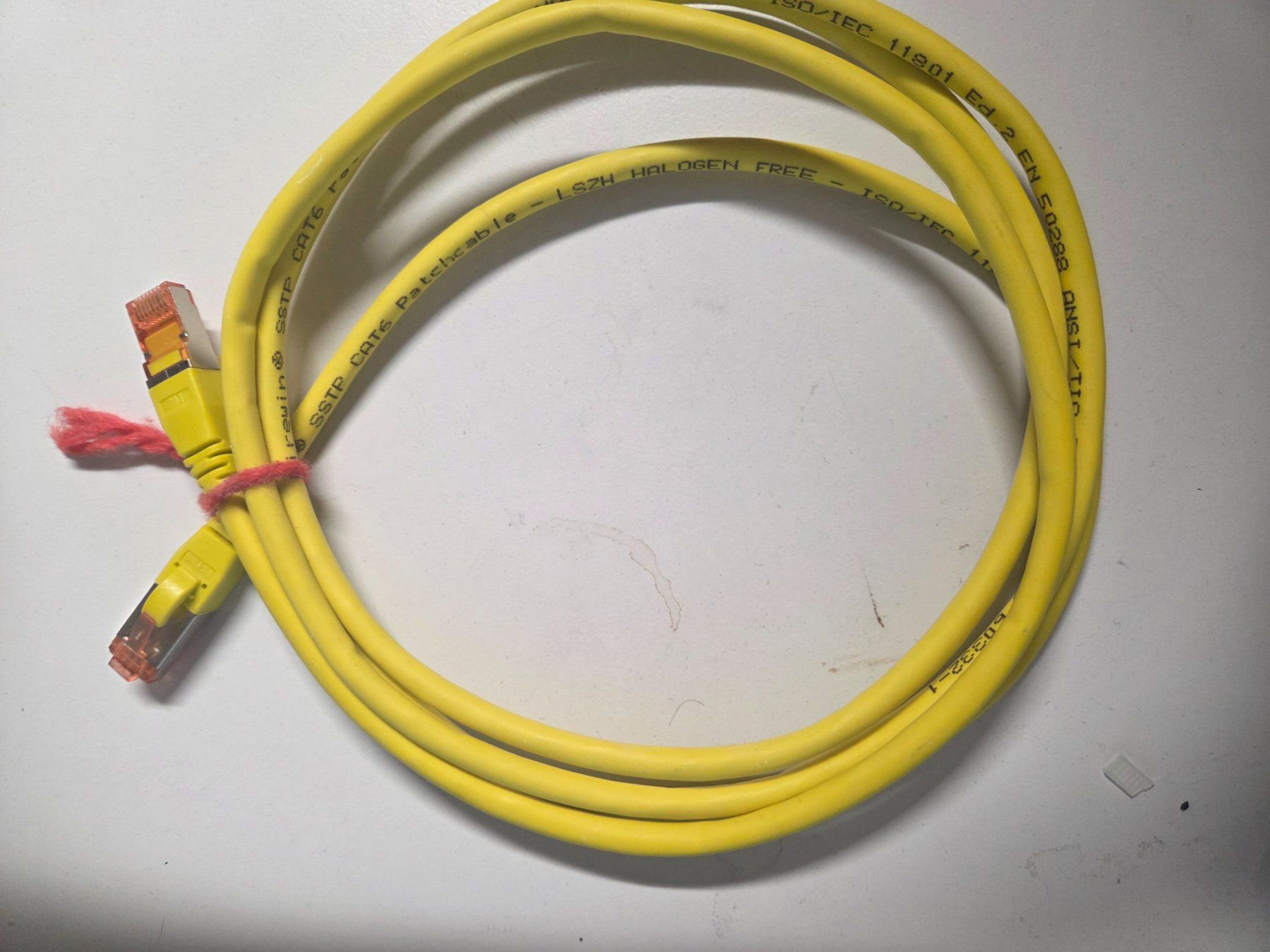 Patchkabel ukv Netzwerkkabel 2m Cat6 Kat6 Ethernetkabel (Gebraucht) in ...