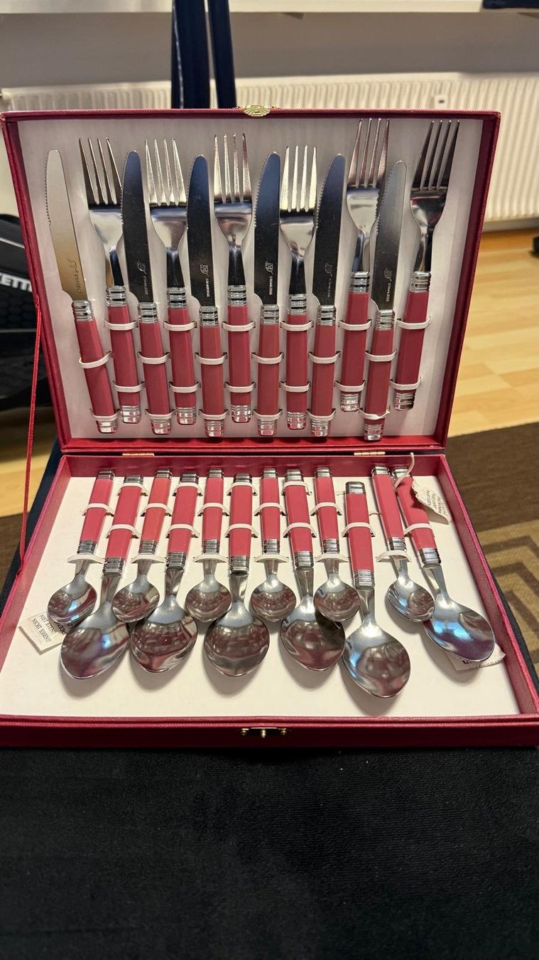 Bestecksets: Besteckset 24-teilig – Neu und originalverpackt aus Olten von framos65