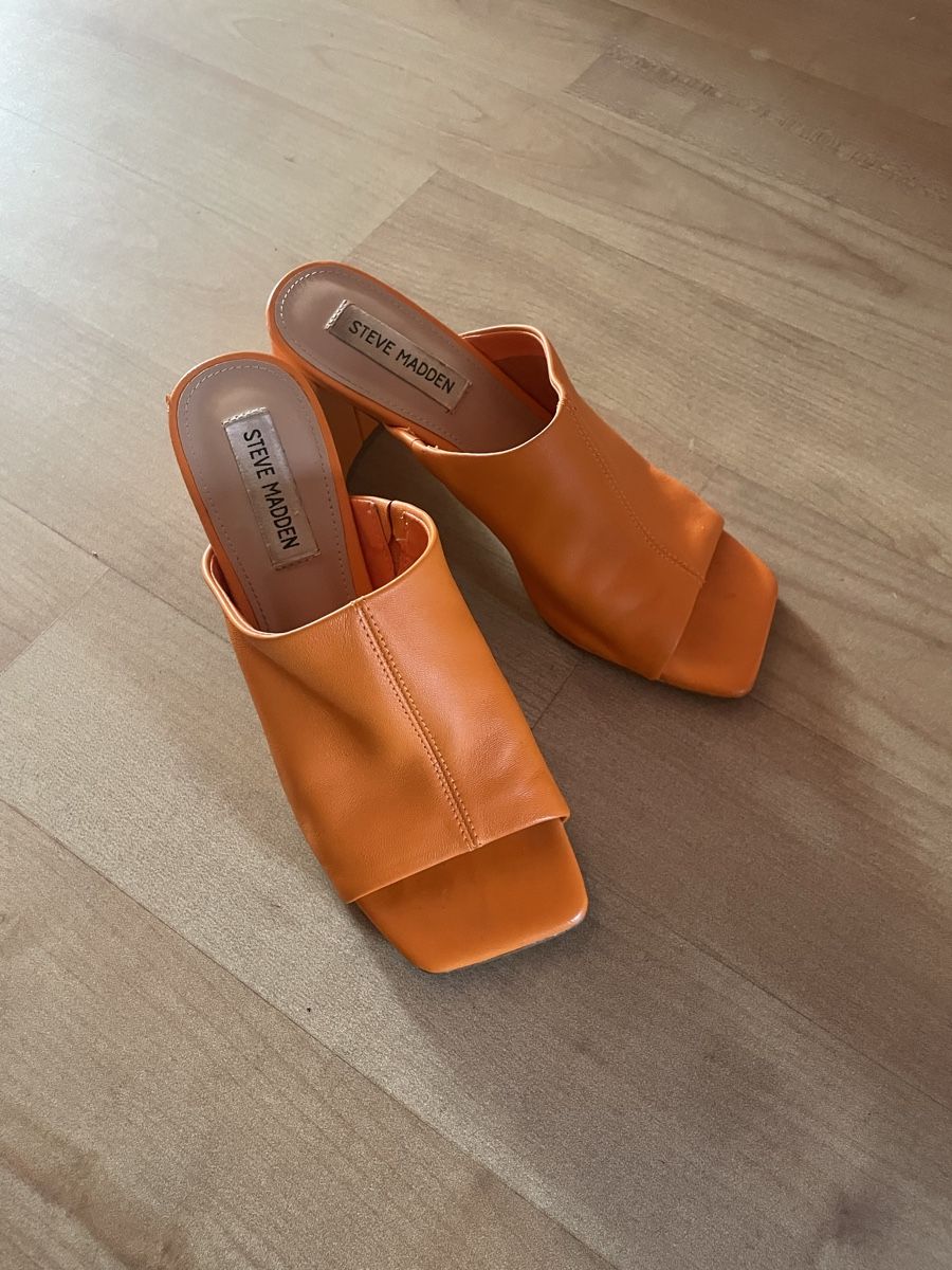 Steve Madden Damenschuhe: Steve Madden Mules Grösse 38 orange Leder – Gebraucht aus Zollikon von Ranunkulus 1