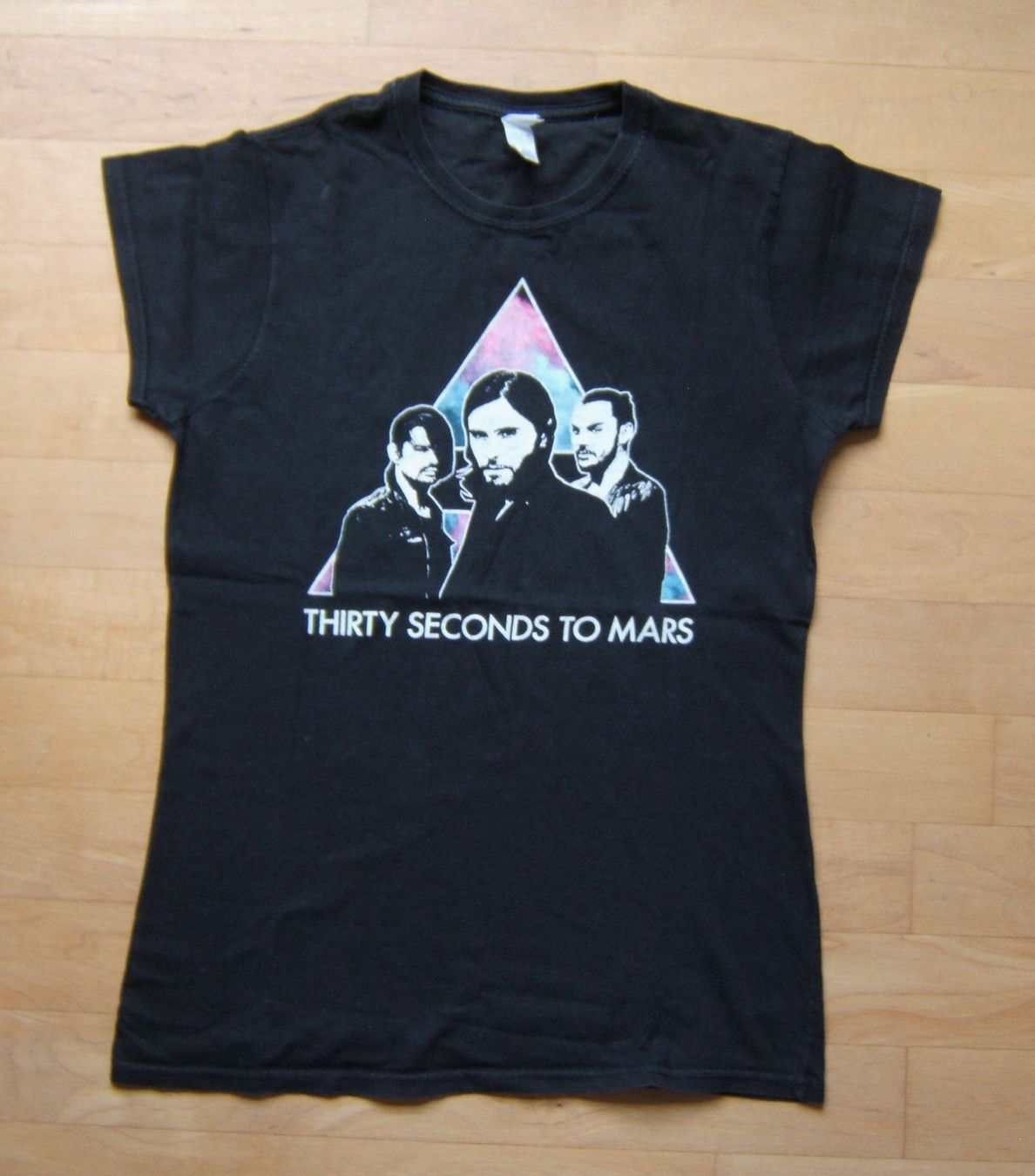 T-shirt: T-SHIRT THIRTY SECONDS TO MARS 2013 – Usato da Brunnen venduto da Nonne04