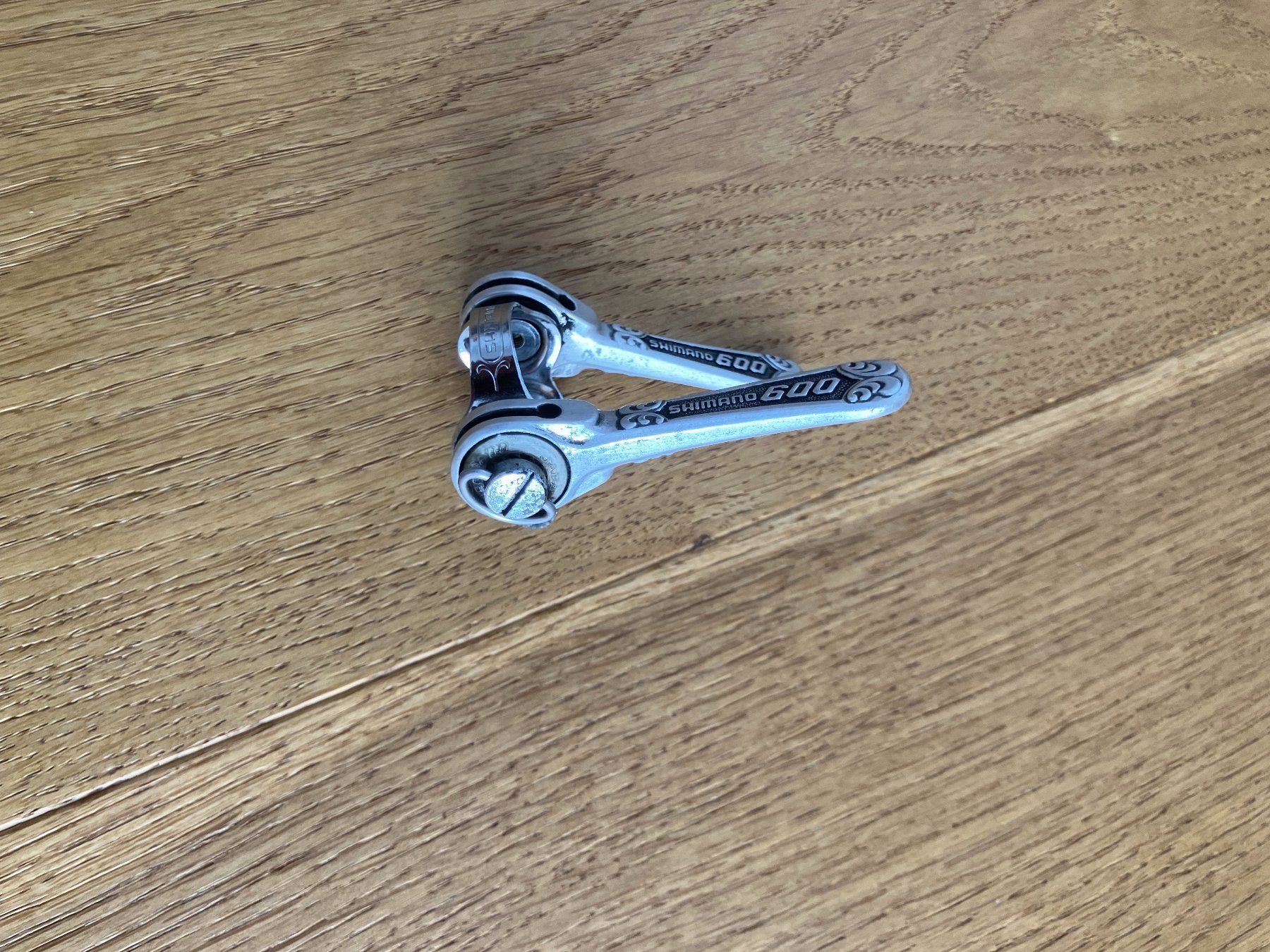 Pezzi di ricambio: Shimano 600 Arabesque Shifter – Usato da Obermumpf venduto da Estrela67 3
