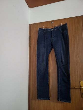Calvin Klein Jeans -W  38 Look branché et décontracté