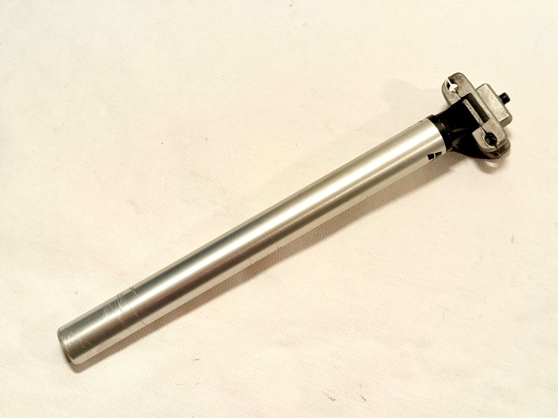 Pezzi di ricambio: strong K Seat Post Sattelstütze 26.6mm – Usato da Luzern venduto da bikeandbeltcom 1