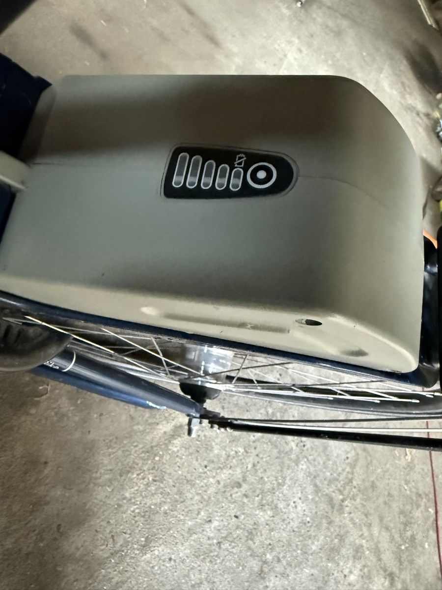 Velos: Elektrovelo – Defekt aus Abtwil SG von mat_5tkv 4