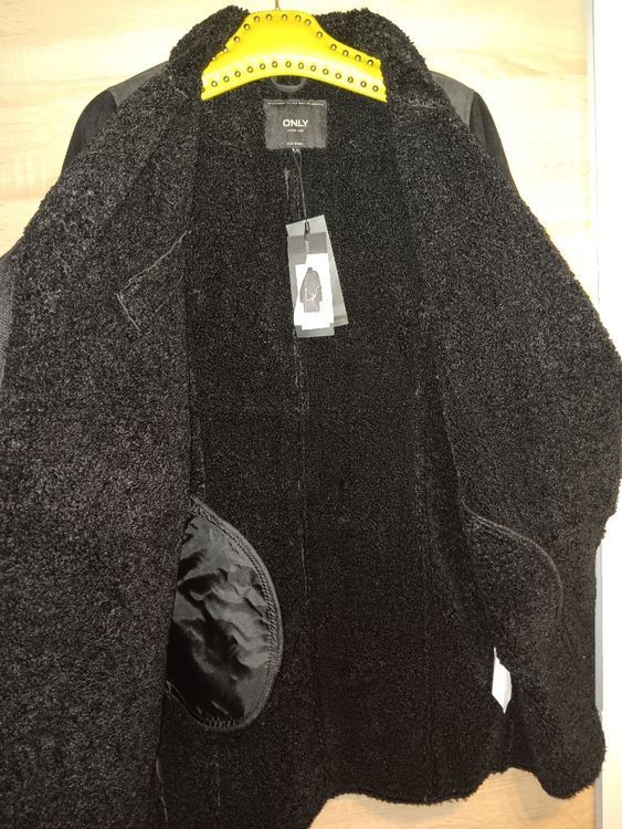Cappotti: Damen Winterjacke ,Gr.M – Nuovo (secondo la descrizione) da Oftringen venduto da Jul.ia 3