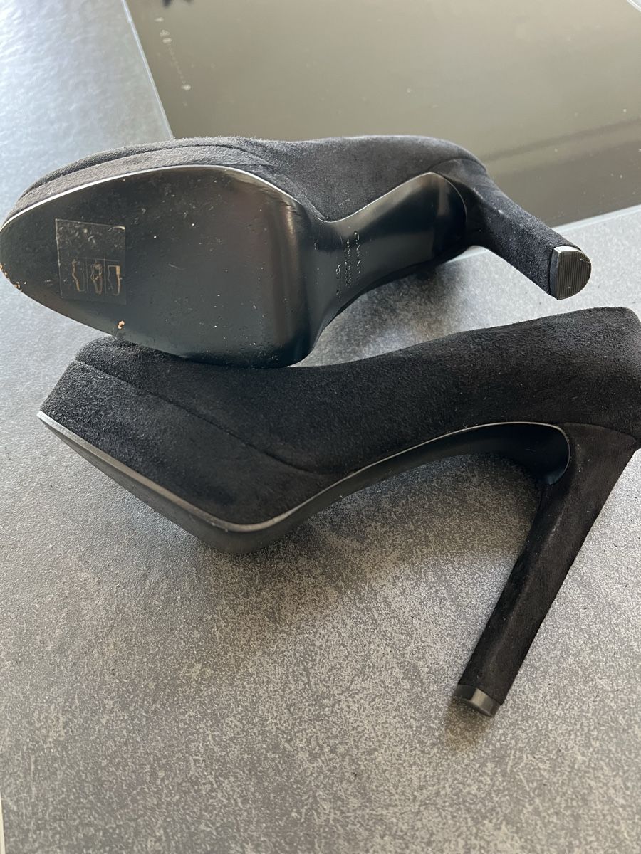 Casadei Scarpe da donna: Escarpins CASADEI noirs taille 37 petit – Usato da Porrentruy venduto da SYANKA 2