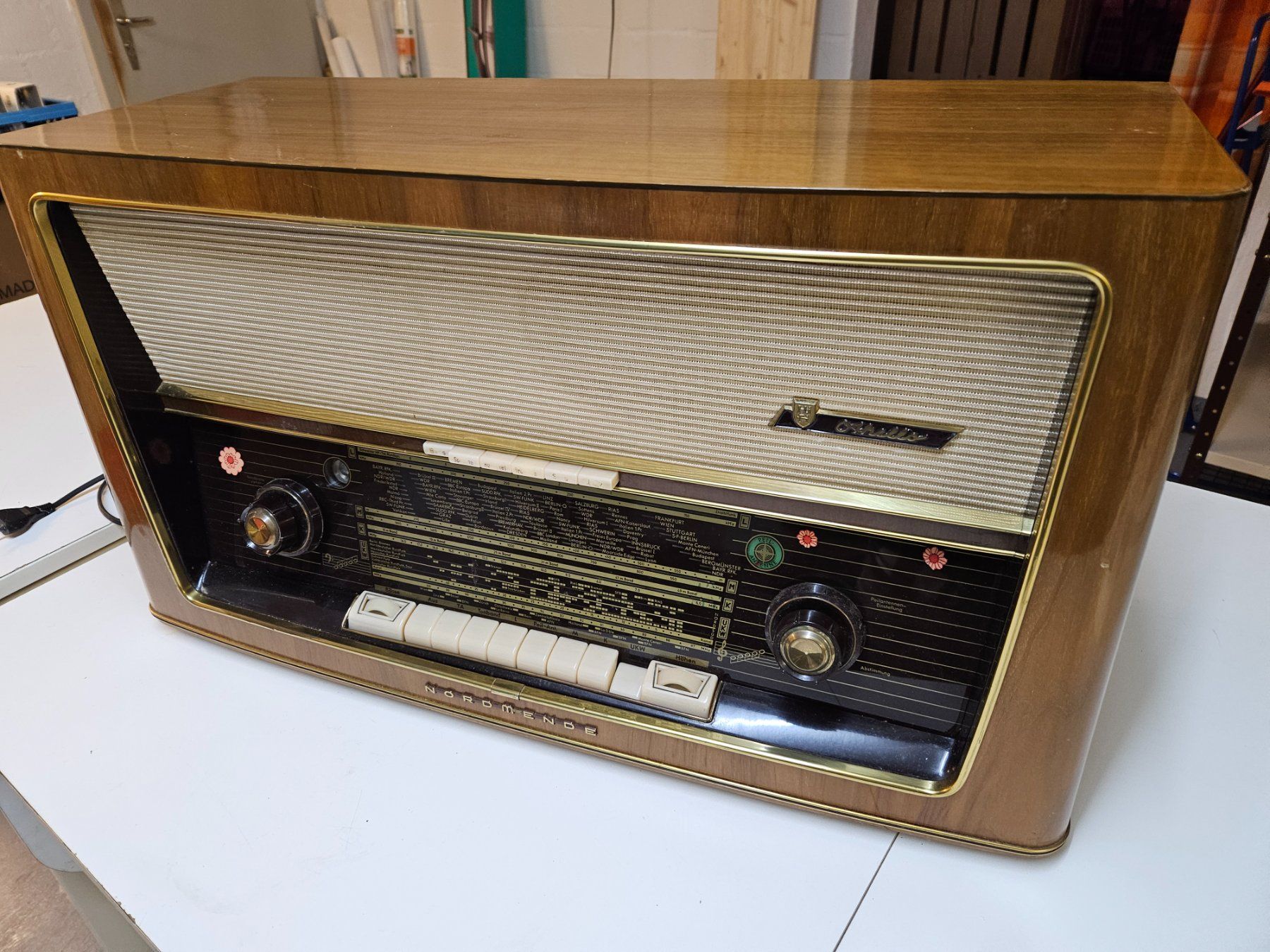 Radios: Radio Oldtimer Nord-Mende Othello – D'occasion à Bülach par Steinmaler98