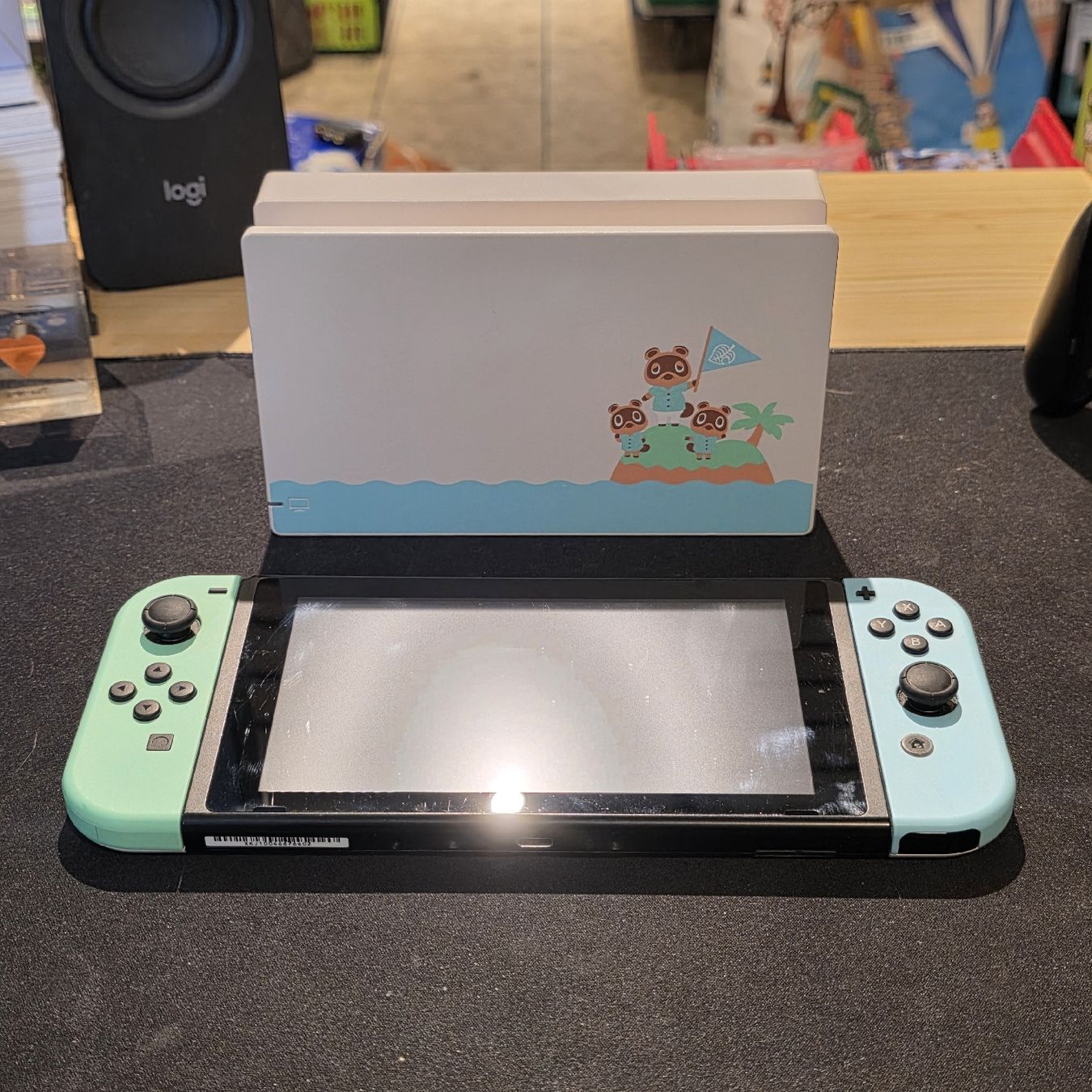 Nintendo Consoles: Switch Animal Crossing – D'occasion à Oron-la-Ville par Exacash
