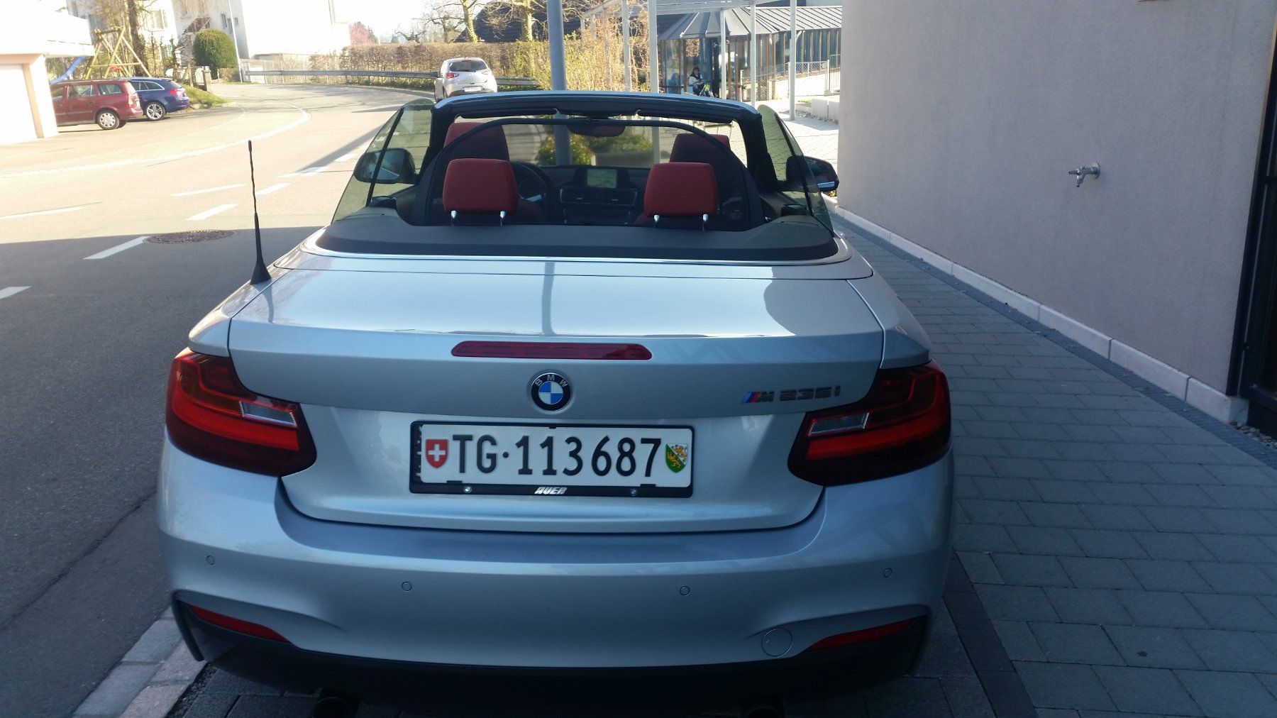 BMW Automobili: BMW M235i Cabrio Steptronic – Usato da Weinfelden venduto da Hsch0788 4